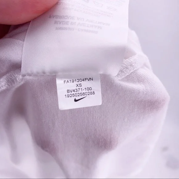 Nike Dri-Fit Peace Love Swoosh White Tank Top Size XS - Picture 11 of 11